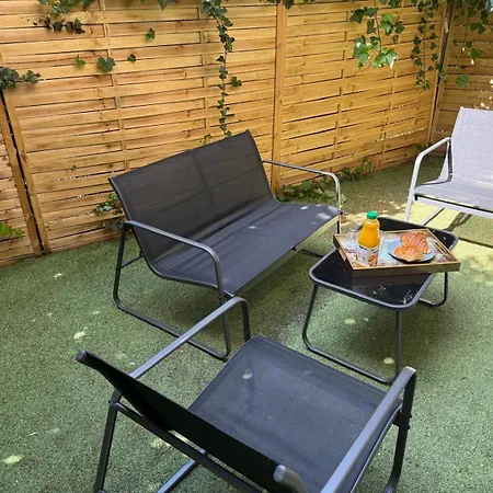 Appartamento Le Jardin Caché De Puteaux
